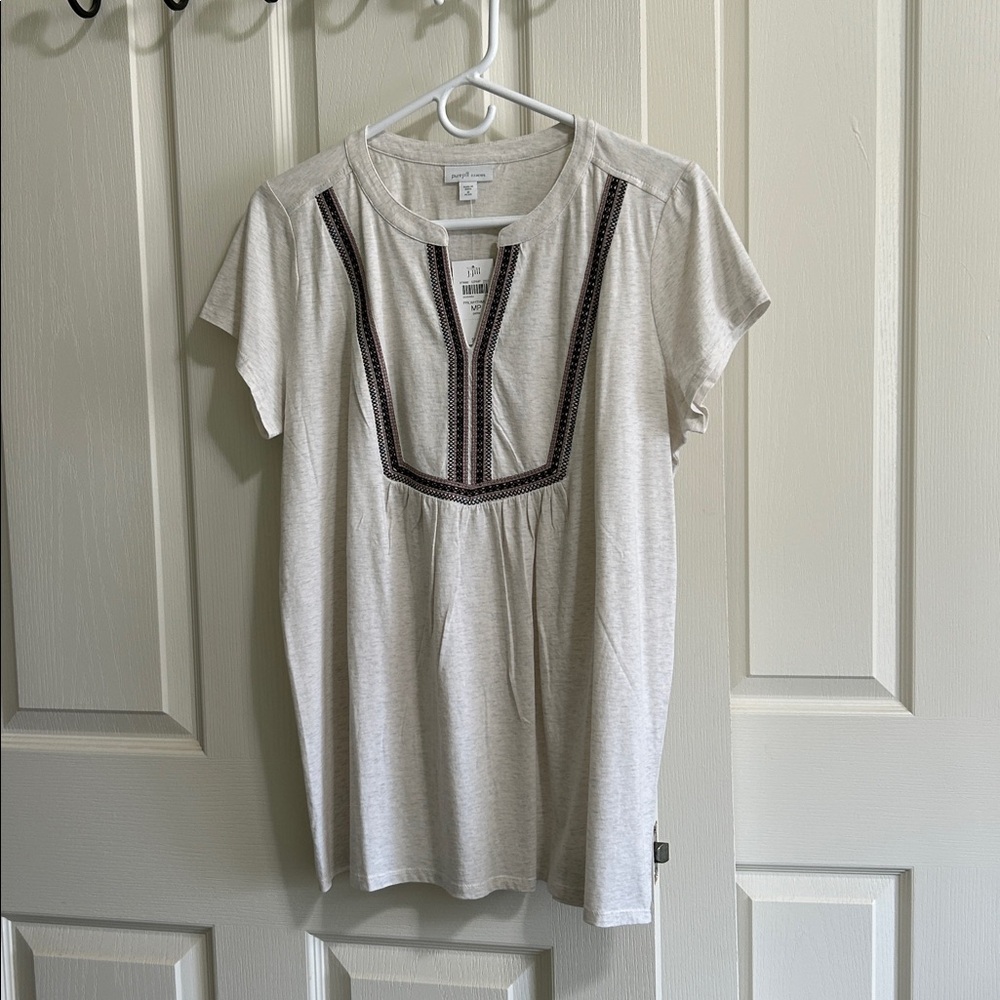 Cream Short Sleeve Top with Embroidered Detail NWT